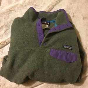 Grey Patagonia Synchilla Pullover